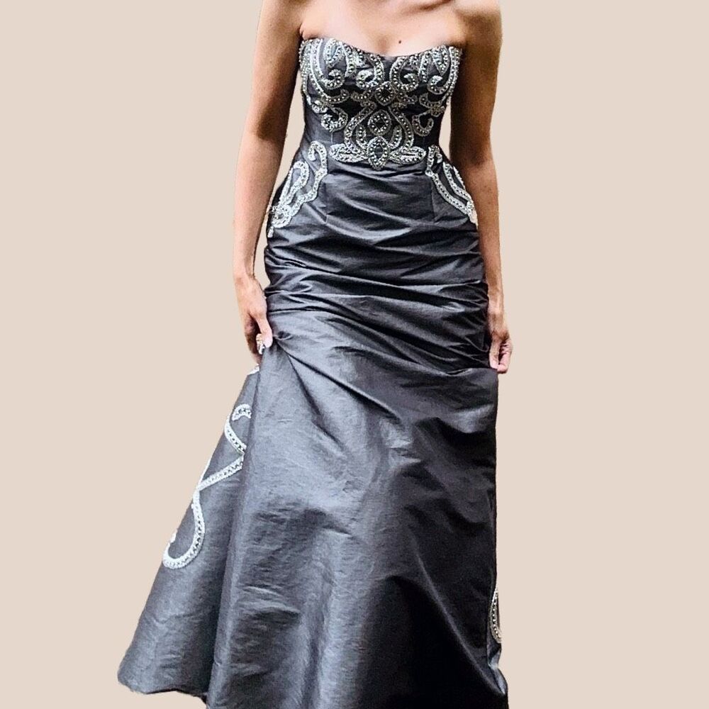 JOVANI Stretch Embellished Taffeta Prom Dress Beaded Paisley Waterfall 6 Small